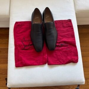 Christian Louboutin Dandelion Loafers - Calf Leather - Black sz 45.5